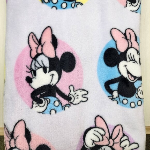 Disney Minnie Mouse Plush Blanket Twin 60" X 90" Soft Polyester Lavender Backgro - Picture 8 of 15